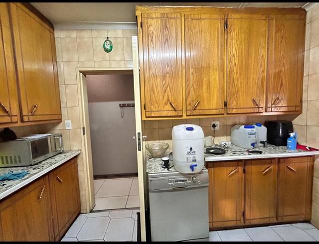 4 BEDROOM HOUSE FOR SALE IN BAKERTON